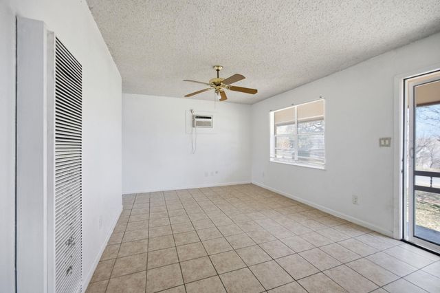 202 Forest ST, Georgetown, TX 78626