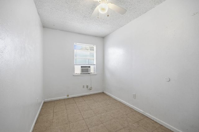 202 Forest ST, Georgetown, TX 78626