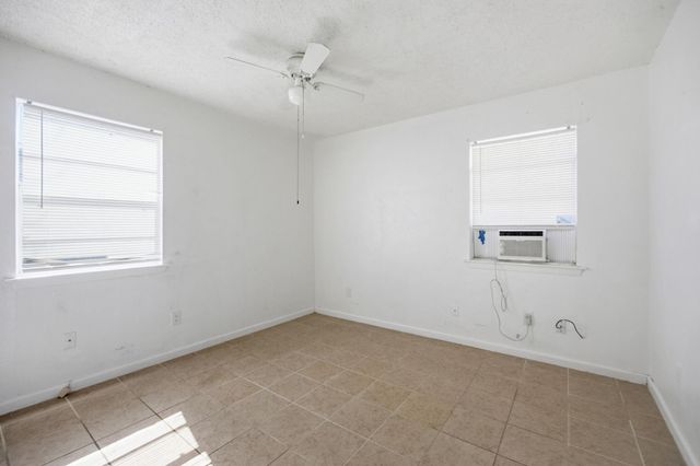 202 Forest ST, Georgetown, TX 78626