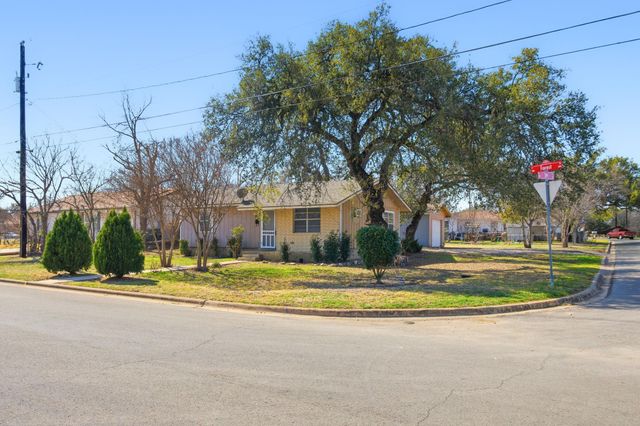 202 Forest ST, Georgetown, TX 78626