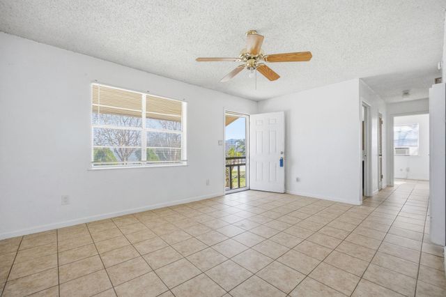 202 Forest ST, Georgetown, TX 78626