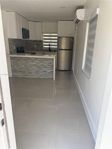 464 Minola Dr 1, Miami Springs, FL 33166