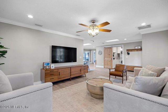 98 SANCHEZ Drive E, Ponte Vedra Beach, FL 32082