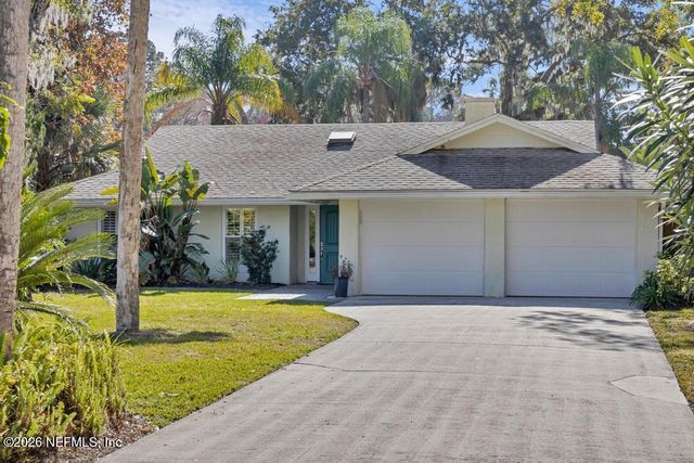 98 SANCHEZ Drive E, Ponte Vedra Beach, FL 32082