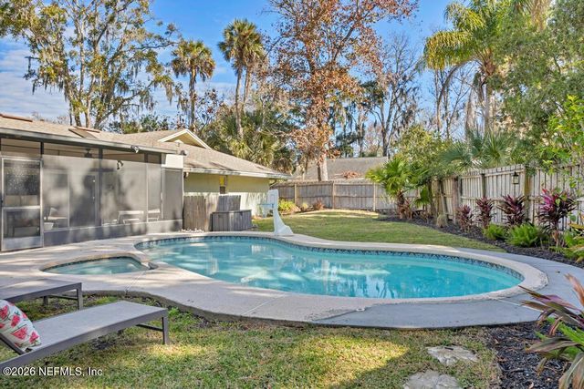 98 SANCHEZ Drive E, Ponte Vedra Beach, FL 32082