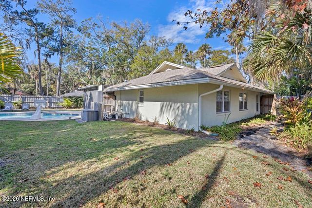 98 SANCHEZ Drive E, Ponte Vedra Beach, FL 32082