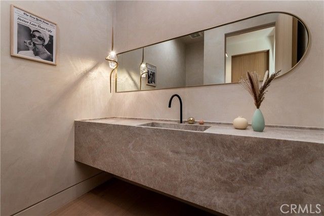 16749 Addison, Encino (los Angeles), CA 91436