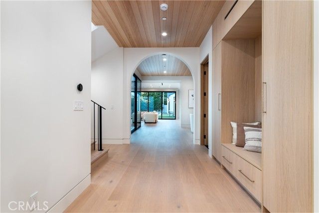 16749 Addison, Encino (los Angeles), CA 91436