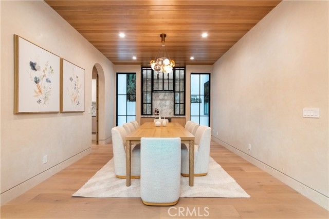 16749 Addison, Encino (los Angeles), CA 91436