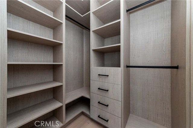 16749 Addison, Encino (los Angeles), CA 91436