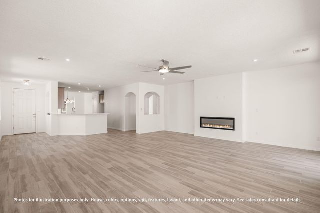 1561 Corta Corona SW, Los Lunas, NM 87031