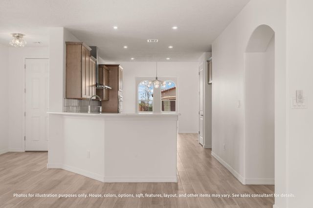 1561 Corta Corona SW, Los Lunas, NM 87031