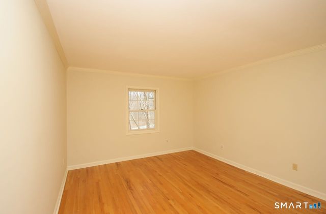 22 Meadowood Drive, New Milford, CT 06776