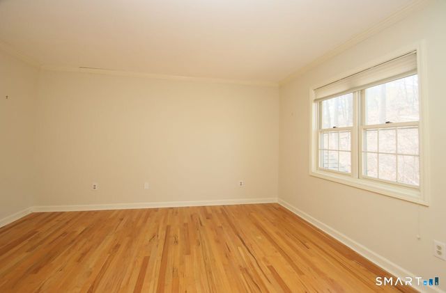 22 Meadowood Drive, New Milford, CT 06776