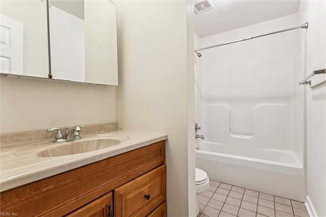 1643 Burnt Mill RD, Surry, VA 23883