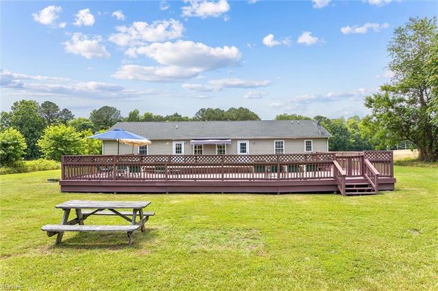 1643 Burnt Mill RD, Surry, VA 23883