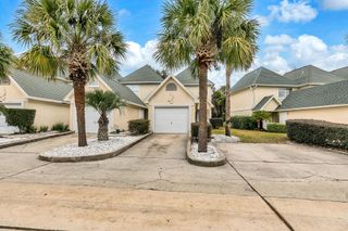 235 Pelican Place, UNIT 6, Destin, FL 32541