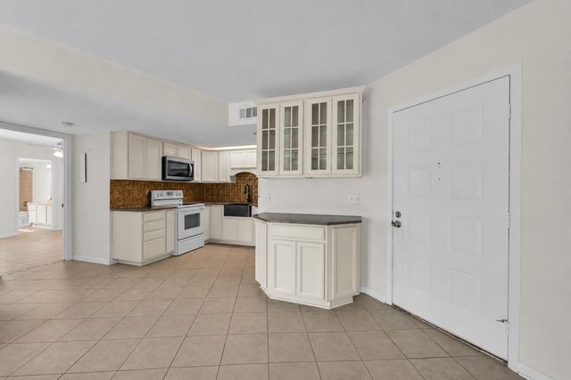 2013 NE Collins Circle 50, Jensen Beach, FL 34957