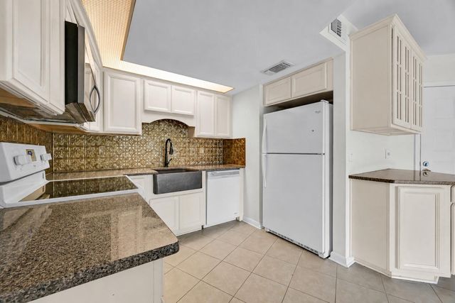 2013 NE Collins Circle 50, Jensen Beach, FL 34957