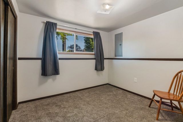 13908 E 32nd Ave, Spokane Valley, WA 99037