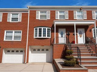 6337 Douglaston Parkway, Little Neck, NY 11362