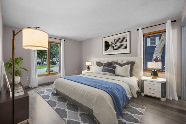 1227 Flicker Circle, Eagan, MN 55123