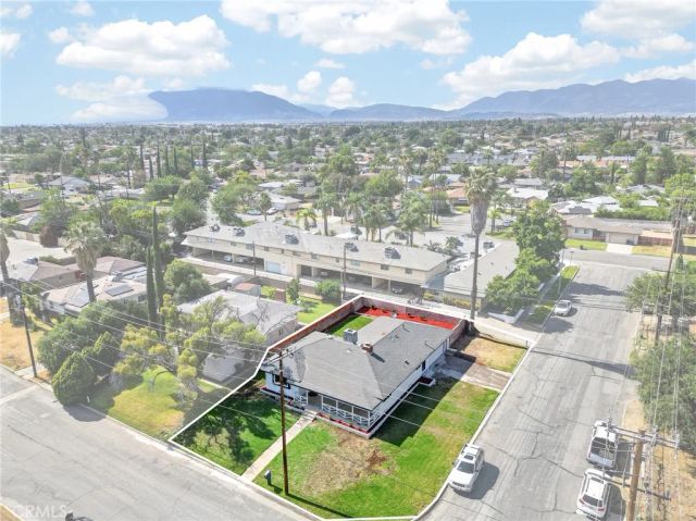 128 W Ramona, Rialto, CA 92376