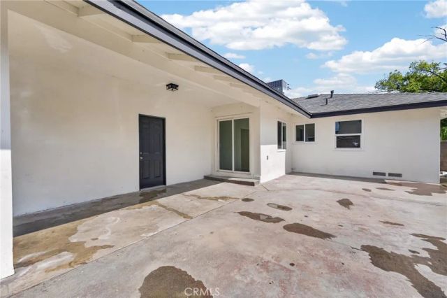 128 W Ramona, Rialto, CA 92376