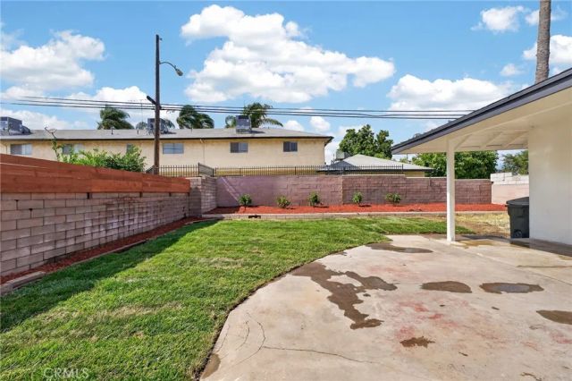 128 W Ramona, Rialto, CA 92376