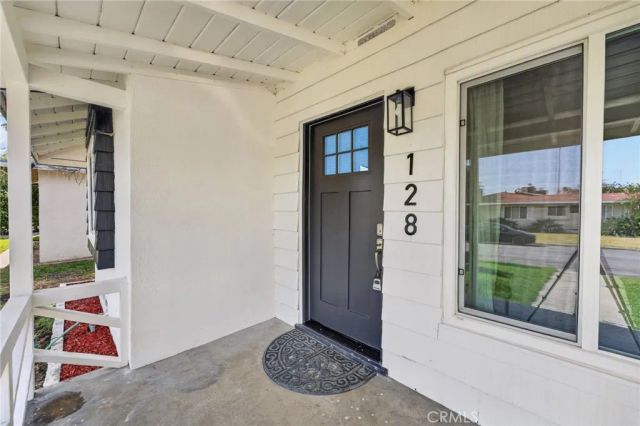 128 W Ramona, Rialto, CA 92376