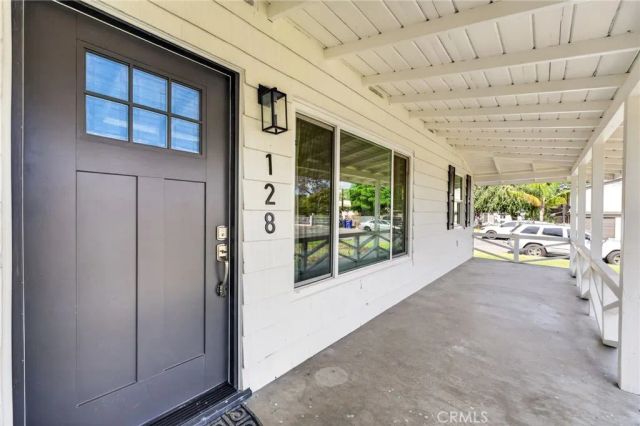 128 W Ramona, Rialto, CA 92376