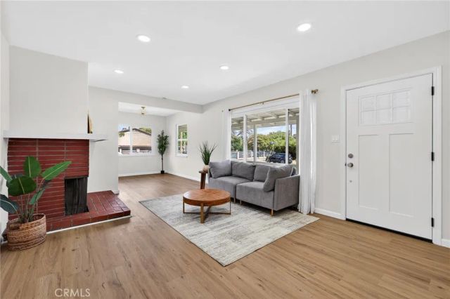 128 W Ramona, Rialto, CA 92376