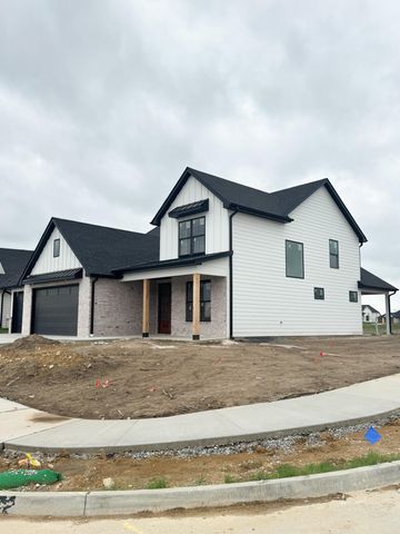 5201 STORMY DR, Columbia, MO 65203
