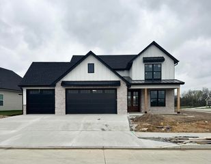 5201 STORMY DR, Columbia, MO 65203