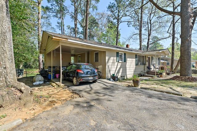 1472 W W Selma St, Dothan, AL 36301