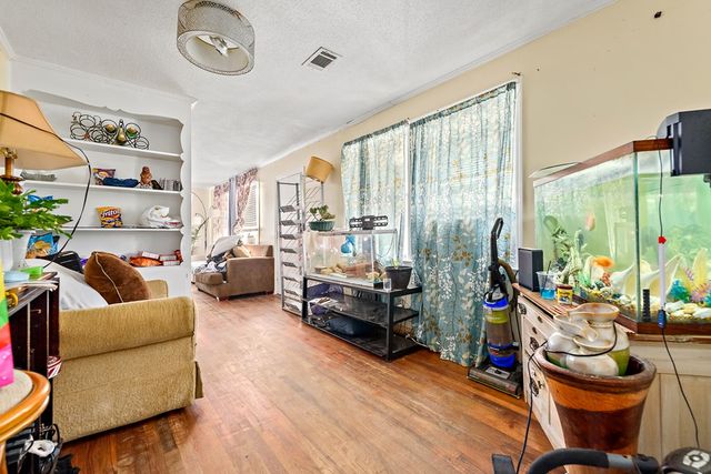 1472 W W Selma St, Dothan, AL 36301