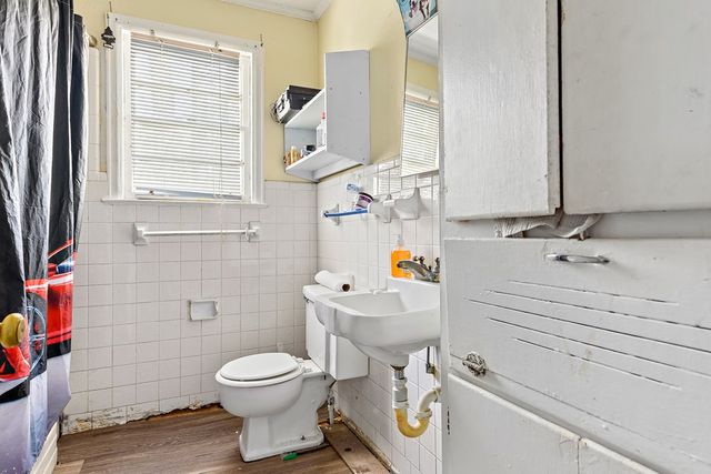 1472 W W Selma St, Dothan, AL 36301