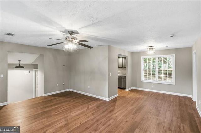4173 Oak Ferry Drive NE, Kennesaw, GA 30144