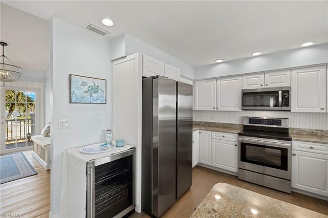 3311 Twin Lakes LN, Sanibel, FL 33957