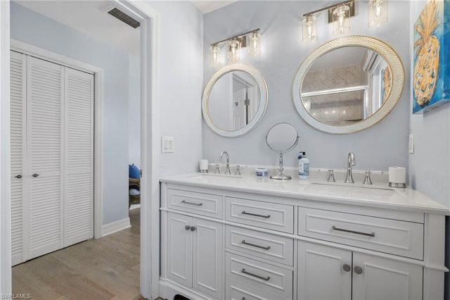 3311 Twin Lakes LN, Sanibel, FL 33957