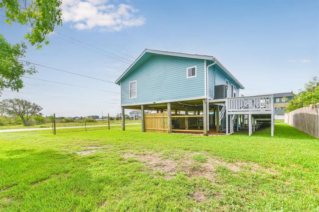 1004 20th Street, Dickinson, TX 77539