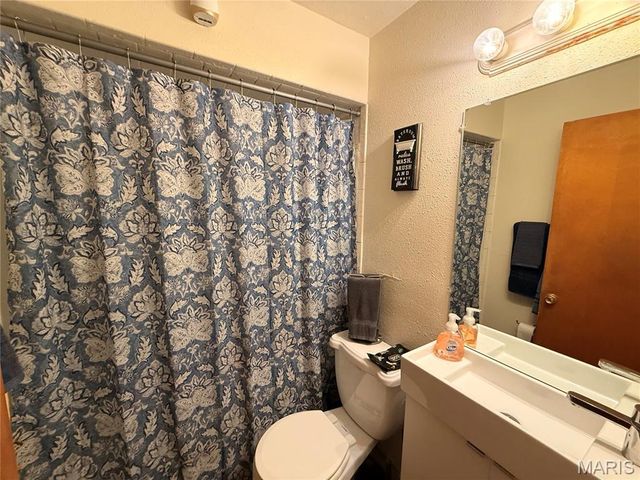 1244 Forest Home Drive, Bellefontaine Nghbrs, MO 63137
