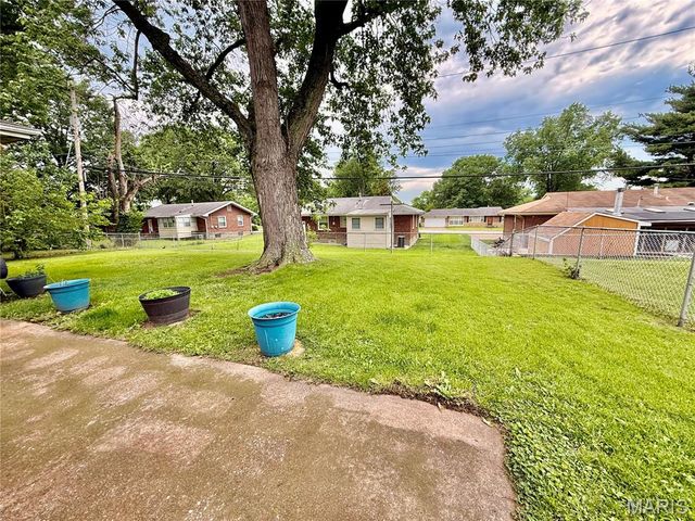 1244 Forest Home Drive, Bellefontaine Nghbrs, MO 63137