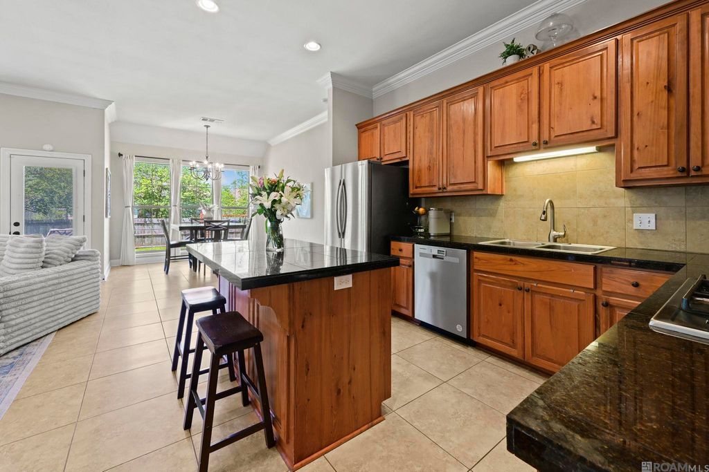 15145 Wax Myrtle Ave, Baton Rouge, LA 70817