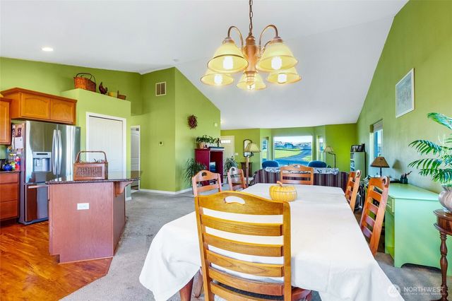 8903 NE Stonecrest Road, Moses Lake, WA 98837