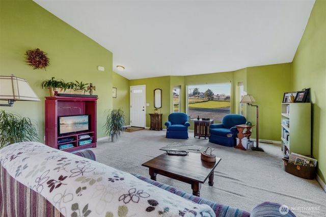 8903 NE Stonecrest Road, Moses Lake, WA 98837