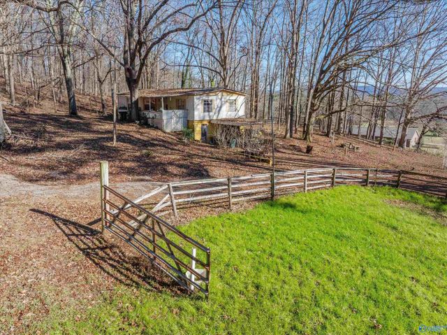 226 - B Walter Bird Drive, Owens Cross Roads, AL 35763