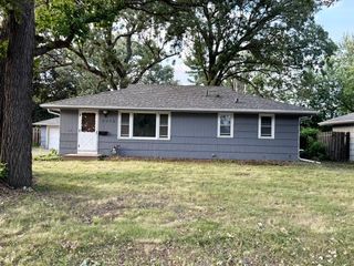 5006 63rd Avenue N, Brooklyn Center, MN 55429