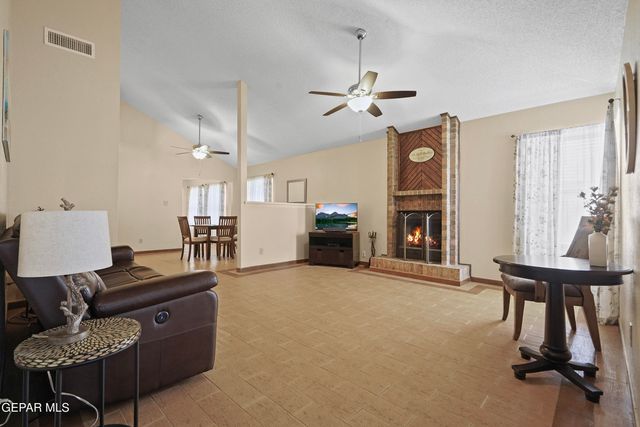 10928 SANDY KOUFAX Drive, El Paso, TX 79934