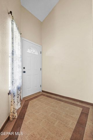 10928 SANDY KOUFAX Drive, El Paso, TX 79934